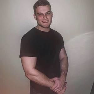 Meet your Posher, Derek